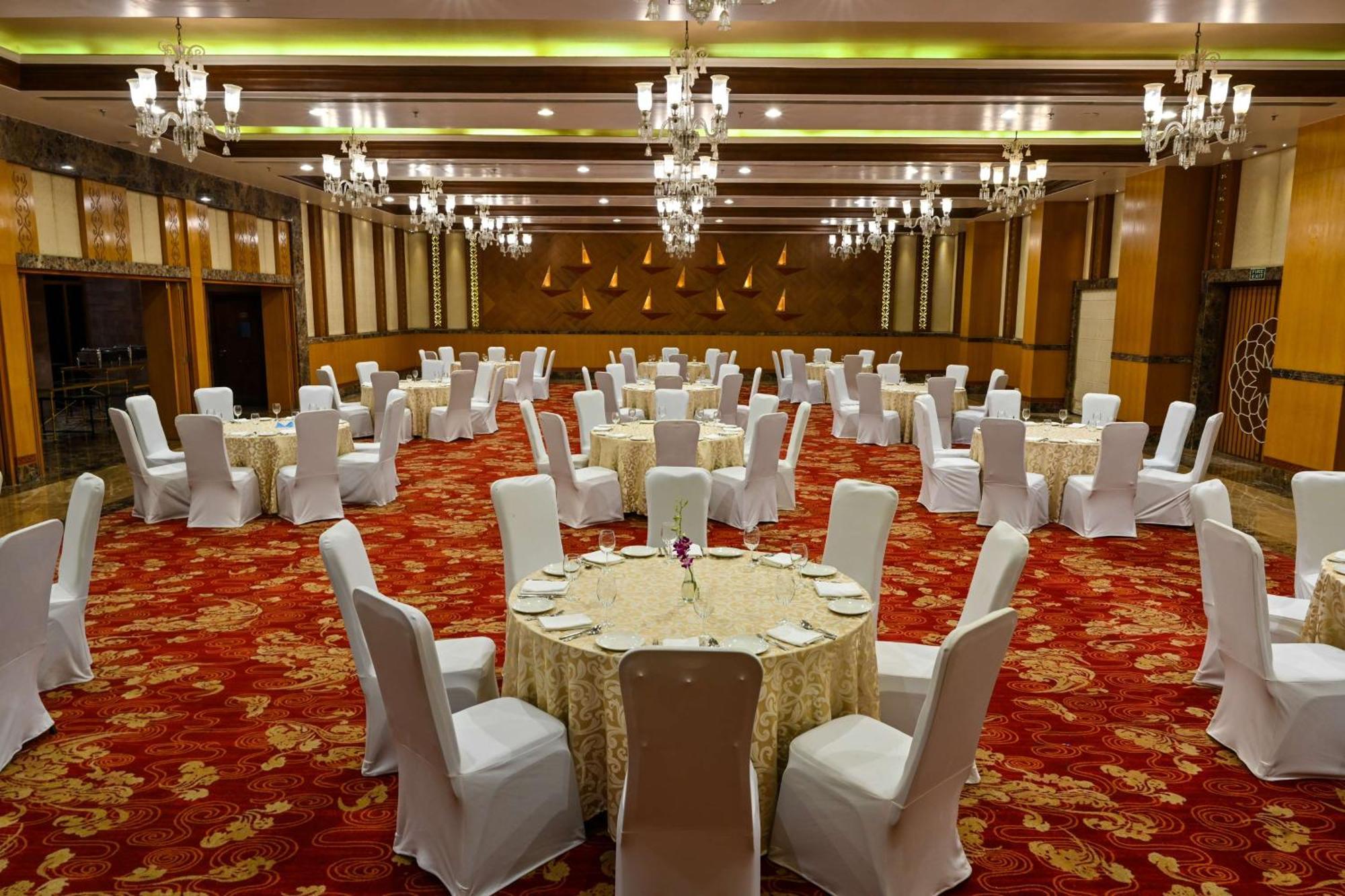 Radisson Jodhpur Otel Jodhpur  Dış mekan fotoğraf